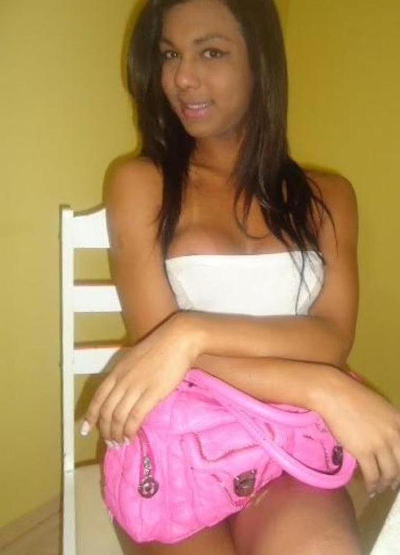 VelvetVogue from City of Bristol,United Kingdom